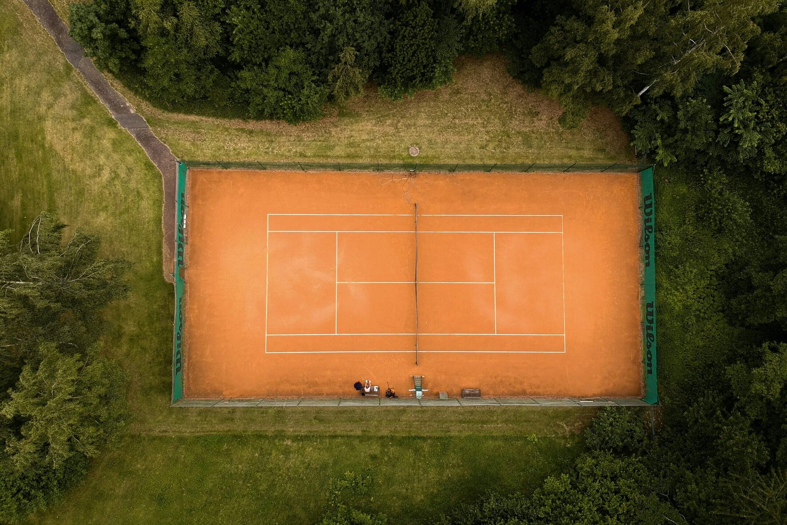 oskar-hagberg-OqrSjBr4upg-unsplash